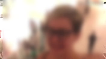 Preview 1 of Xvediose - Noite de tes&atilde_o e divers&atilde_o
