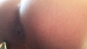 Preview 4 of Estelle Jovi - Gozando pelo cuzinho com o Plug da esposa