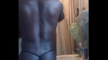 Preview 1 of Jacica Joil - Ebonycbucket showering