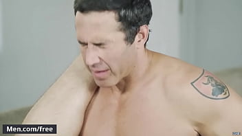 Preview 4 of Www Sex - (Spencer Whitman,  Dean Phoenix) - Jumping Undies - Trailer preview - Men.com