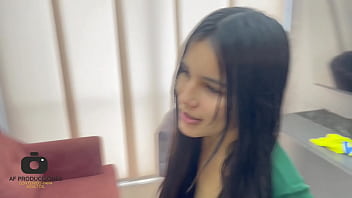 Preview 1 of Www Xxx Video Zoo - Sorprendo a mi peque&ntilde_a hermanastra viendo porno y terminamos cogiendo bien rico y duro hasta correrme en su culo. H.L.