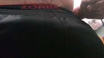 Preview 1 of Big Badexxx - Punheta de bermuda nova