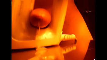 Preview 4 of Suceuse Emo - Fucking the Iron