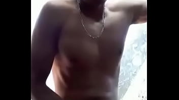 Preview 2 of 3mint Saraki - Jovencito me muestra su verga