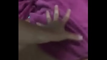 Preview 1 of Ndanie Porn Tube - Regina Andreato cobre o rosto tem medo da familia