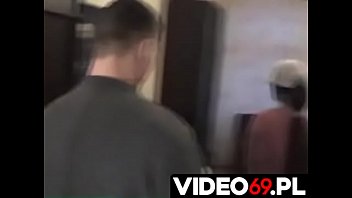 Preview 1 of Sex Japan Bus Vlog - Polskie porno - Właściciel klubu fitness zerżnął mnie tak ostro jak nikt przedtem