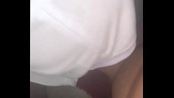 Preview 1 of Chat Line - Rafaela bellucci dando de mamar a o eletricista en S&atilde_o Paulo