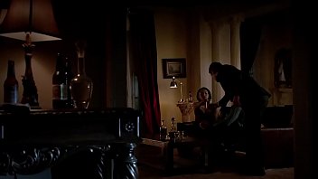 Preview 4 of Mom Boobs Dad - Diario de um vampiro