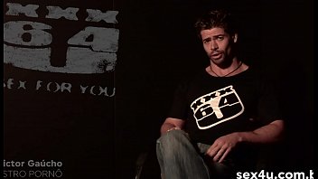 Preview 1 of Pron Sex In India - Voc&ecirc_ que sempre viu esses astros em a&ccedil_&atilde_o,  agora vai poder ouvir um pouca das suas hist&oacute_rias. Isso s&oacute_ a SEX4U mostra! Victor Ga&uacute_cho - Demo