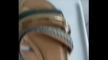 Preview 2 of Sunny Leone Tongue Sex - Mais uma de amigo gozando gostoso na sand&aacute_lia Dakota