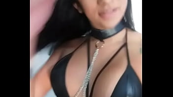 Preview 3 of Lisa Ann For Group Sex - L&ecirc_ farias de dominadora