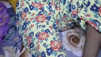 Preview 1 of Threesome Wit Teacher - Indian girl pising
