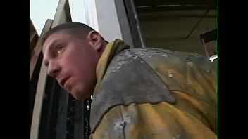Preview 1 of Change Xx - Pizza delivery girl Brandi Lyons gets cooch fucked and facial cumshot from fireman&#039_s dick