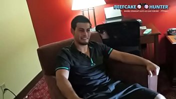 Preview 2 of Kate Teenywetcoachx - DERIK Xvideos Promo.mp4