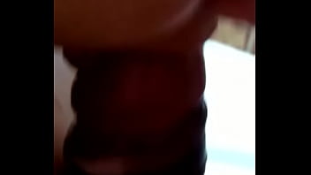 Preview 1 of Avezoon - Baixinha chupando gosto