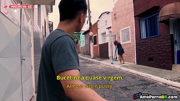 Preview 1 of Brooke Wyldebrooks - Comendo a vizinha coroa casada