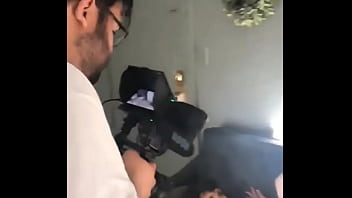 Preview 1 of Pron Video Animalls - FILMANDO UM PORNOZ&Atilde_O E COMENDO UMA BOMBA DE CHOCOLATE GOSTOSA (DEPOIS DANDO NA BOQUINHA DO ATOR PORNO) ELA FICOU MUITO PUTA POR ELE TER SE MELADO TODO E TER GOSTADO KKKKK FODASE