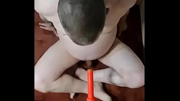 Preview 4 of Lesbians Older Young - if you want to fuck me bring a mate with you i will take two cocks up my anal pussy at the same time