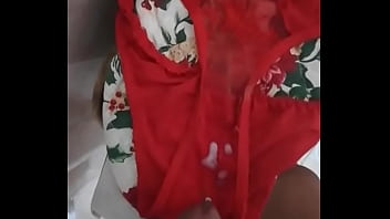 Preview 3 of Penis Massage Between Boobs - Panties de Alejandra