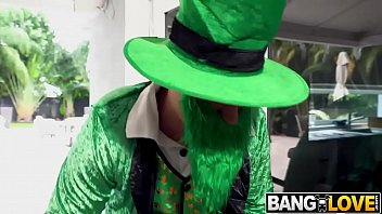 Preview 1 of Chudasi Bhabi - Fuck Me,  I&#039_m Irish Rose Monroe