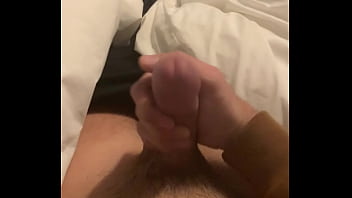 Preview 3 of New Zealand Bukkake And Swap - Paul se marsturbe