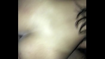 Preview 3 of Sriping Muvie - comendo morena magrinha gostosa no pelo
