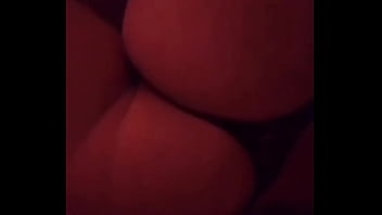 Preview 2 of Sexy Curves - Beurette sur snap qui cherche qu&rsquo_a se faire baiser