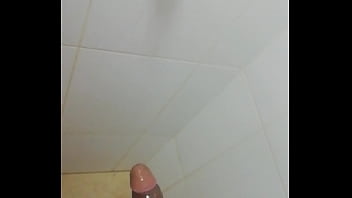 Preview 1 of Esxhd - Paja en la ducha,  ahogando el ganzo