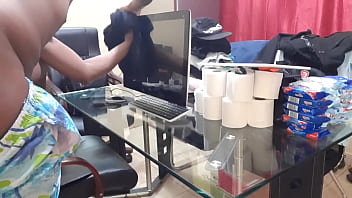 Preview 2 of Tai Phim Hoat Hinh 3d Jav - Voyeur Cleaning House Naked Porn (8)