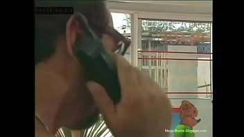 Preview 1 of New Tamil School Girl Sex Mms - Roberto Malone fodida b&aacute_sica no clube