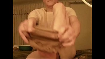 Preview 1 of Crying From Rough Anal - Urine in the jar