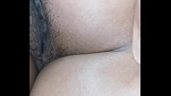 Preview 2 of Yoga Fuk Babe - Emborrache a mi empleada y entro a su cuarto aprovechando que esta d. en la noche en silencio