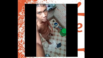 Preview 1 of Steam Room Orgy - Flashing dick ometv