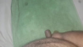 Preview 1 of Kannada Ass - N&atilde_o resisti e bati uma no meio da madrugada.