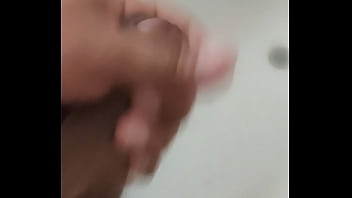 Preview 2 of Fist Time Gaand Sex - Quick jerk in the shower