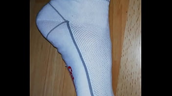 Preview 4 of Feets Hd - Tomaso hat jeden Tag Stinke Socken.