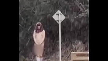 Preview 2 of Rain Fucks - 【女装マゾ奈緒】雪中全裸手錠散歩