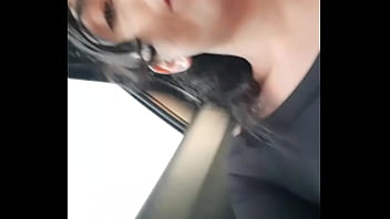 Preview 4 of Tante Cantik Ngentot Anak Tiri - Cheguei  em Bh.. desci do aviao sem calcinha... peguei uber e ja tava completamente melada