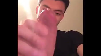 Preview 1 of Boobs Grab While Sleep - N&eacute_ ra kh&ocirc_ng lại d&iacute_nh v&agrave_o mặt