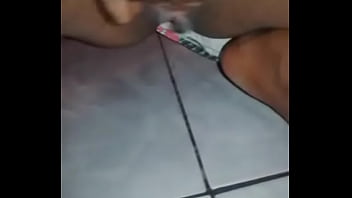Preview 2 of Son Cums In Mom - Minha amiga me enviou no whatsapp
