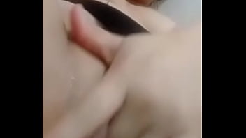 Preview 3 of Big Pinis Xxx Sex 2girls - Venezolana en Per&uacute_ se masturba