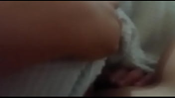 Preview 3 of Indian Girl Closeup Striptease - Caindo de boca no meu grelinho duro