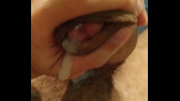 Preview 4 of Squirting After Porn Shoot - Acho que gozei demais haha