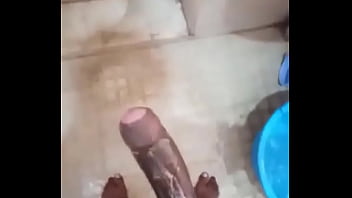 Preview 2 of Old Motu Aunty - Tamil boy masturbating