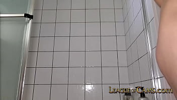 Preview 2 of Animal Xxxfuk Boy - Thicc Babe in the Shower