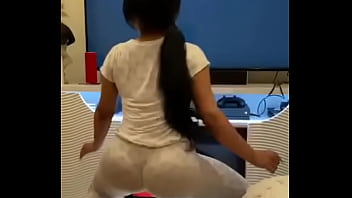 Preview 1 of Mama Ngentot Anak Tiri - Hot Lightskin girl Twerks