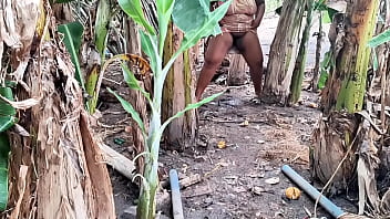 Preview 1 of Robin Meade Hln Anchor Naked - Milf evang&eacute_lica da buceta grande mijando em p&uacute_blico