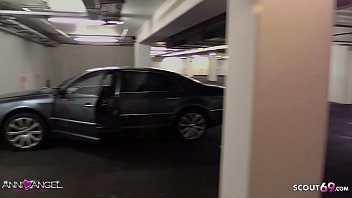 Preview 1 of Black College Girl Gangbang - Sex beim ersten Date im Parkhaus mit Mega Cumshot in den Hals bis zum r&ouml_cheln - German Teen