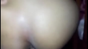 Preview 2 of Massage Threesm - Moreninha dando o cuzinho