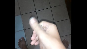 Preview 1 of Cutiefriend Porn - Dotado Batendo uma